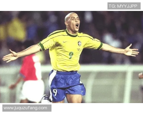 欧洲足球巨星的辉煌历程与影响力解析