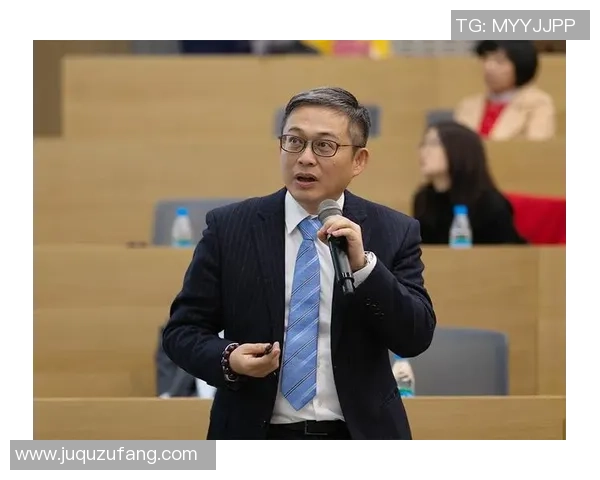 杭州羽毛球队转型之路的挑战与机遇探索特别报道 杭州羽毛球队转型之路的挑战与机遇探索特别报道