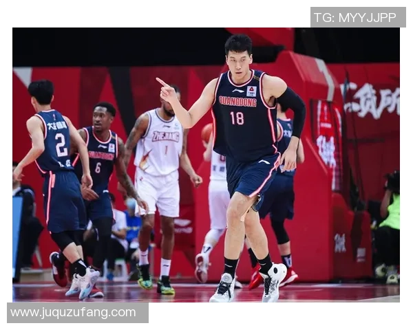 北京篮球队在挑战赛中以95分稳居积分榜首位竞争激烈引人关注